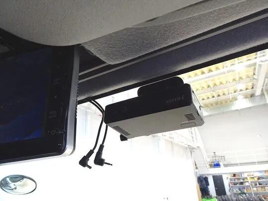 フォワード 7.3t 増トン ワイドベッド付 アルミウイング リアエアサス 240ps