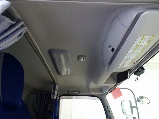 フォワード 7.3t 増トン ワイドベッド付 アルミウイング リアエアサス 240ps