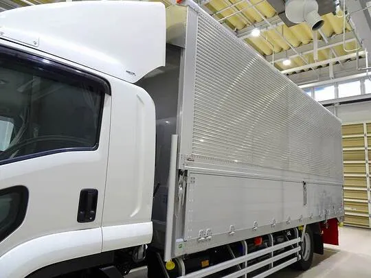 フォワード 7.3t 増トン ワイドベッド付 アルミウイング リアエアサス 240ps