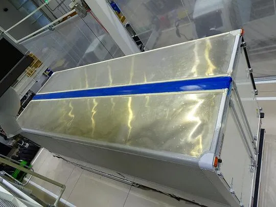 フォワード 7.3t 増トン ワイドベッド付 アルミウイング リアエアサス 240ps