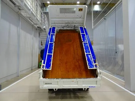 デュトロ 2t FJL 強化ダンプ 総重量5t未満