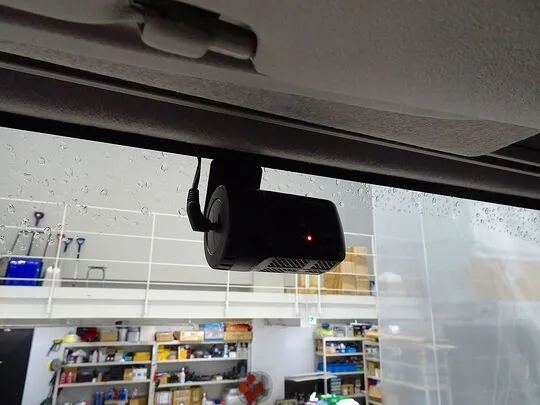 フォワード 2.25t ワイドベッド付 アルミウイング マルチゲート付 リアエアサス 240ps