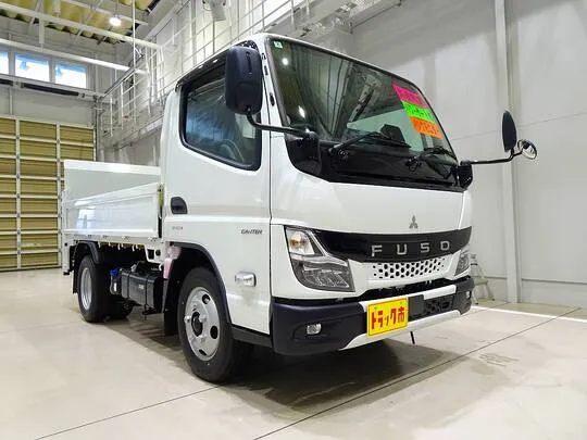 キャンター 3t 4No. 全低床 垂直P/G付 未使用車