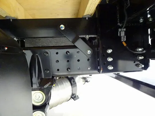 キャンター 3t 4No. 全低床 垂直P/G付 未使用車