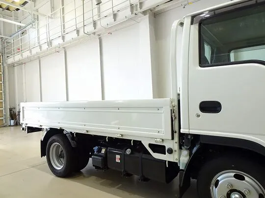 エルフ 2t FFL 標準 平ボデー 総重量5t未満