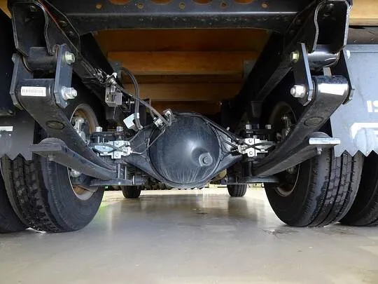 エルフ 2t FFL 標準 平ボデー 総重量5t未満