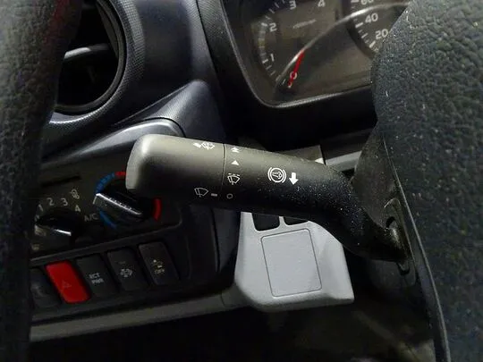 デュトロ 2t FJL 標準 低温冷凍車 総重量5t未満