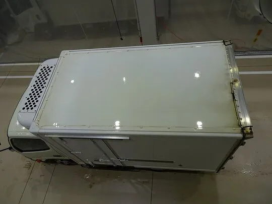 デュトロ 2t FJL 標準 低温冷凍車 総重量5t未満