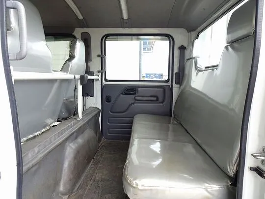 エルフ 2t 4WD FFL 標準ロング Wキャブ/2段折れ式垂直PG付