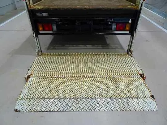 エルフ 2t 4WD FFL 標準ロング Wキャブ/2段折れ式垂直PG付