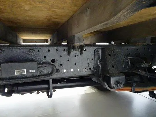 エルフ 2t 4WD FFL 標準ロング Wキャブ/2段折れ式垂直PG付