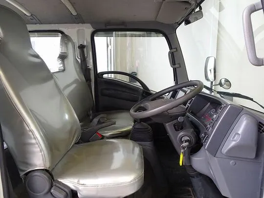 エルフ 2t 4WD FFL 標準ロング Wキャブ/2段折れ式垂直PG付