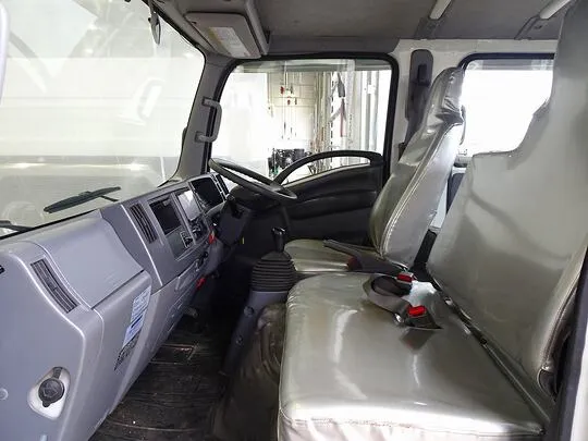 エルフ 2t 4WD FFL 標準ロング Wキャブ/2段折れ式垂直PG付