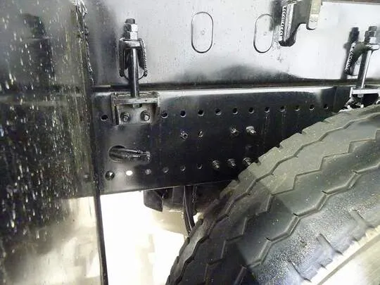 プロフィア 9.3t 3軸 2デフ ダンプ 380ps