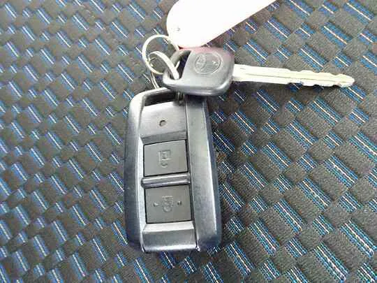 ダイナ 2t JL 標準 平ボデー 総重量5t未満