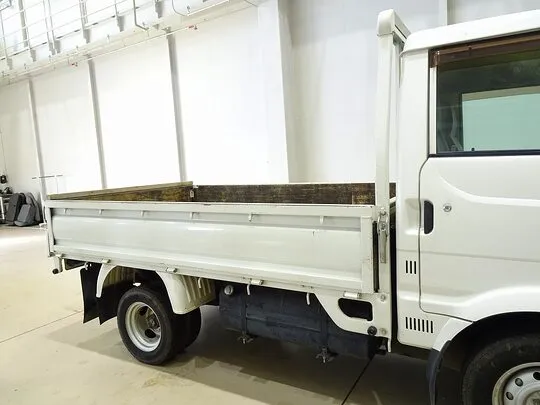 バネットトラック DX 1t 4WD Wタイヤ 平ボディ ガソリン