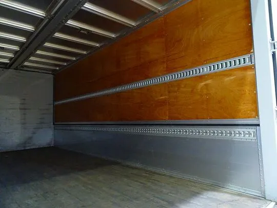 フォワード 3.05t ワイドベッドレス アルミウイング 210ps