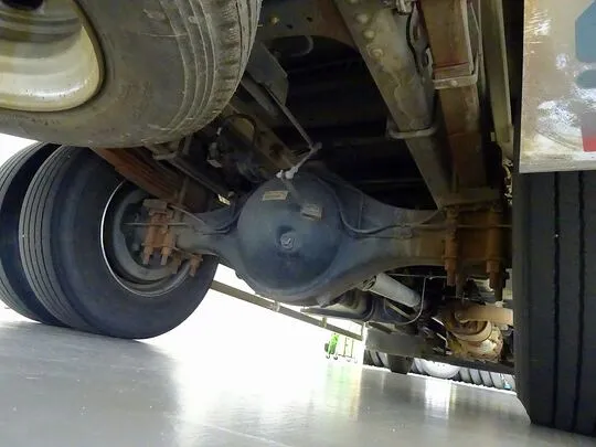 フォワード 3.05t ワイドベッドレス アルミウイング 210ps