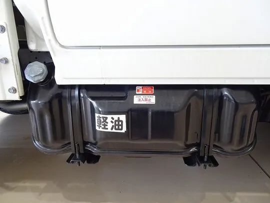 エルフ 1.75t FL 標準 Wキャブ 総重量5t未満