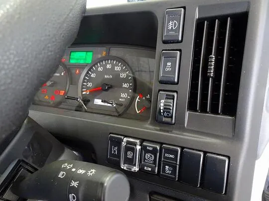 エルフ 2t FFL 標準 平ボデー 総重量5t未満