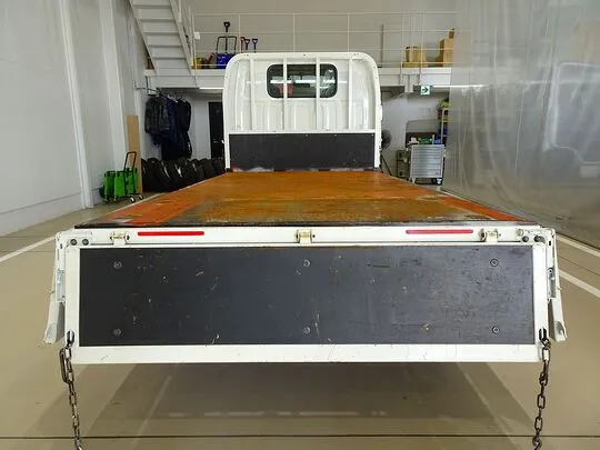 エルフ 2t FFL 標準 平ボデー 総重量5t未満