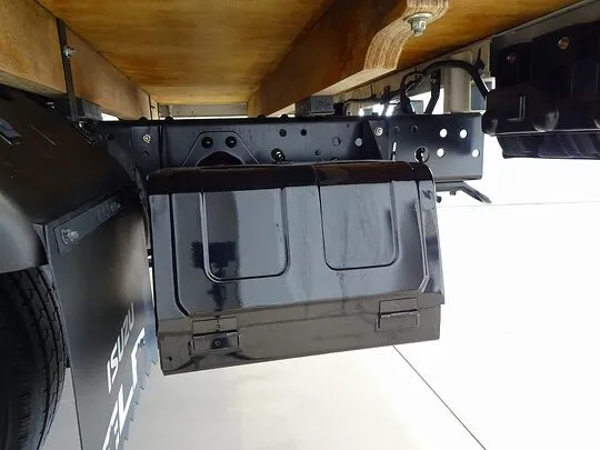 エルフ 2t FFL 標準 平ボデー 総重量5t未満