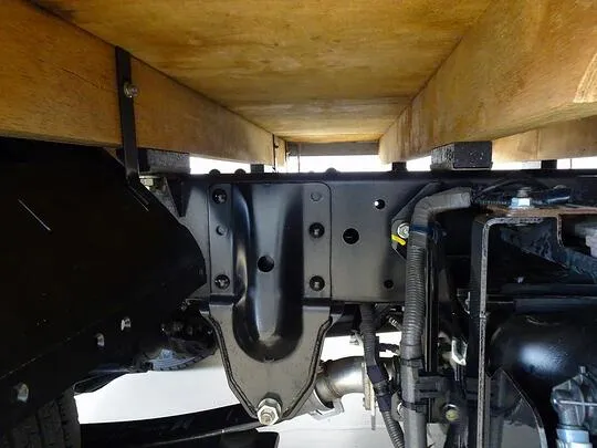 エルフ 2t FFL 標準 平ボデー 総重量5t未満