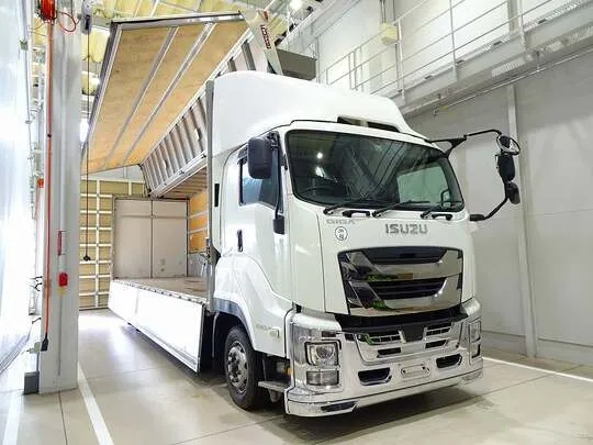 ギガ 13.5t 4軸 アルミウイング リアエアサス 380ps