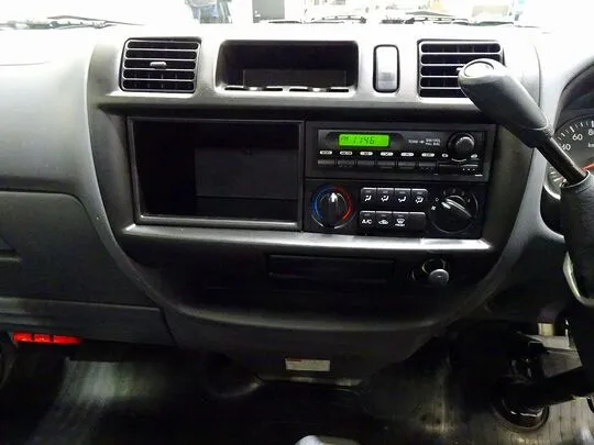 バネットトラック DX 1t 4WD Wタイヤ 平ボディ ガソリン