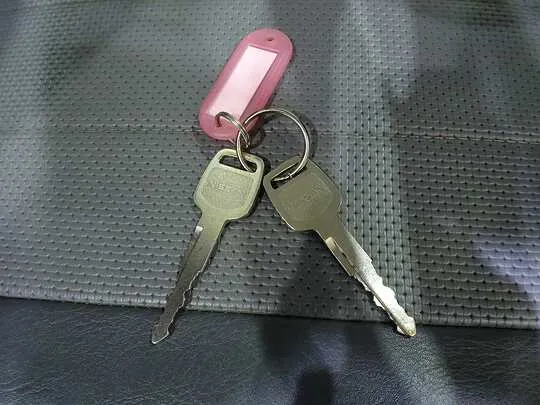 バネットトラック DX 1t 4WD Wタイヤ 平ボディ ガソリン