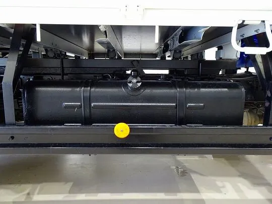 デュトロ 3t FJL 標準ロング タダノ4段クレーン付