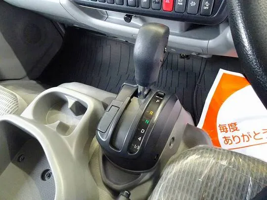 デュトロ 2t FJL 標準 低温冷凍車 総重量5t未満