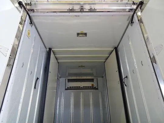 デュトロ 2t FJL 標準 低温冷凍車 総重量5t未満