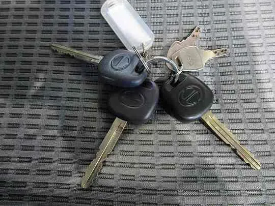 デュトロ 2t FJL 標準 低温冷凍車 総重量5t未満