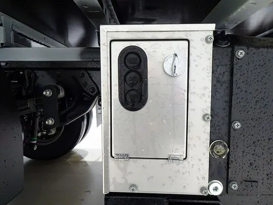 デュトロ 4.3t 高床 ワイド超ロング マルチP/G付 未使用車