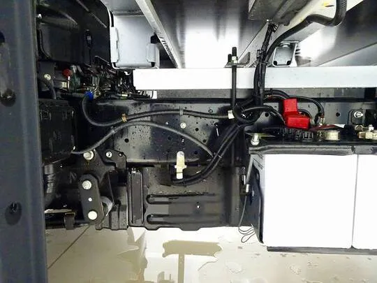 デュトロ 4.3t 高床 ワイド超ロング マルチP/G付 未使用車