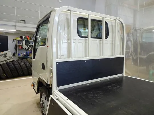 エルフ 1.55t 4WD FFL Wタイヤ 平ボデー 未使用車