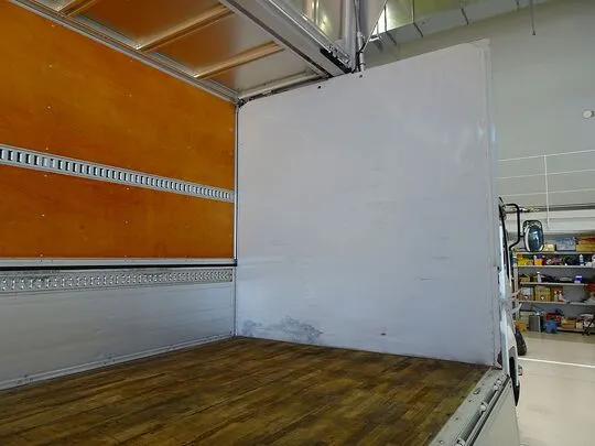 フォワード 2.95t ワイドベッドレス アルミウイング 210ps