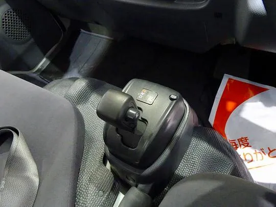 エルフ 1.5t 4WD FFL Sタイヤ 平ボデー