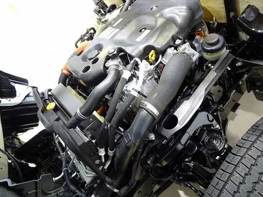 エルフ 1.5t 4WD FFL Sタイヤ 平ボデー