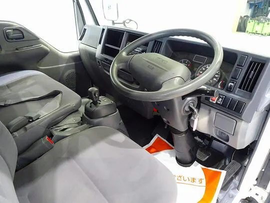 エルフ 1.5t 4WD FFL Sタイヤ 平ボデー