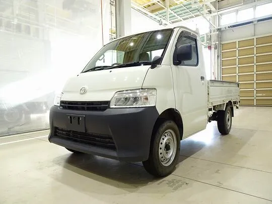 ボンゴトラック STD 0.75t 4ＷＤ Sタイヤ 平ボデー ガソリン