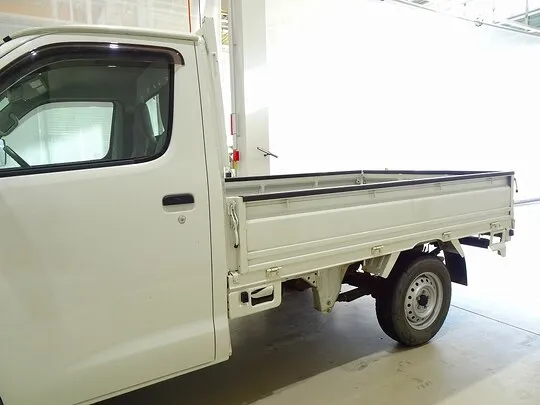 ボンゴトラック STD 0.75t 4ＷＤ Sタイヤ 平ボデー ガソリン