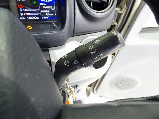 デュトロ 2.95t FJL 標準ロング 中温冷凍車