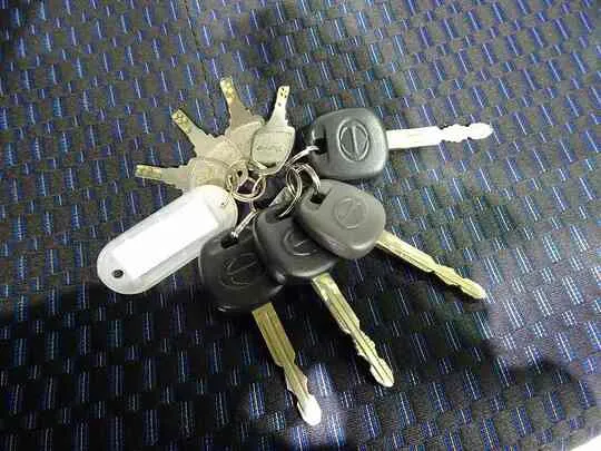 デュトロ 2.95t FJL 標準ロング 中温冷凍車