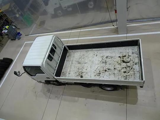 エルフ 2t 4WD FFL 標準 平ボデー 総重量5t未満