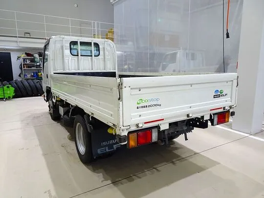 エルフ 2t 4WD FFL 標準 平ボデー 総重量5t未満