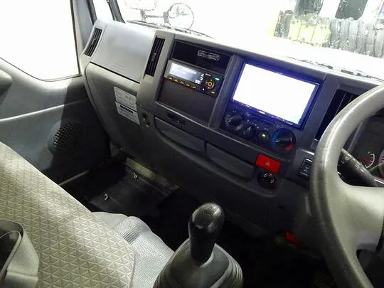 エルフ 2t 4WD FFL 標準 平ボデー 総重量5t未満