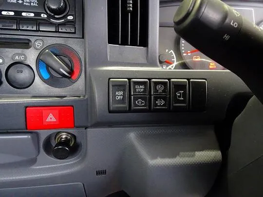 エルフ 2t FFL 標準 平ボデー 総重量5t未満