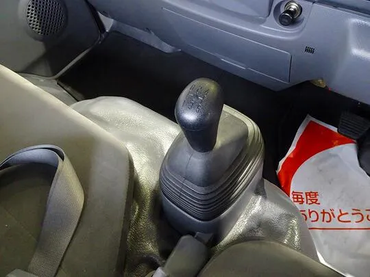 エルフ 2t FFL 標準 平ボデー 総重量5t未満